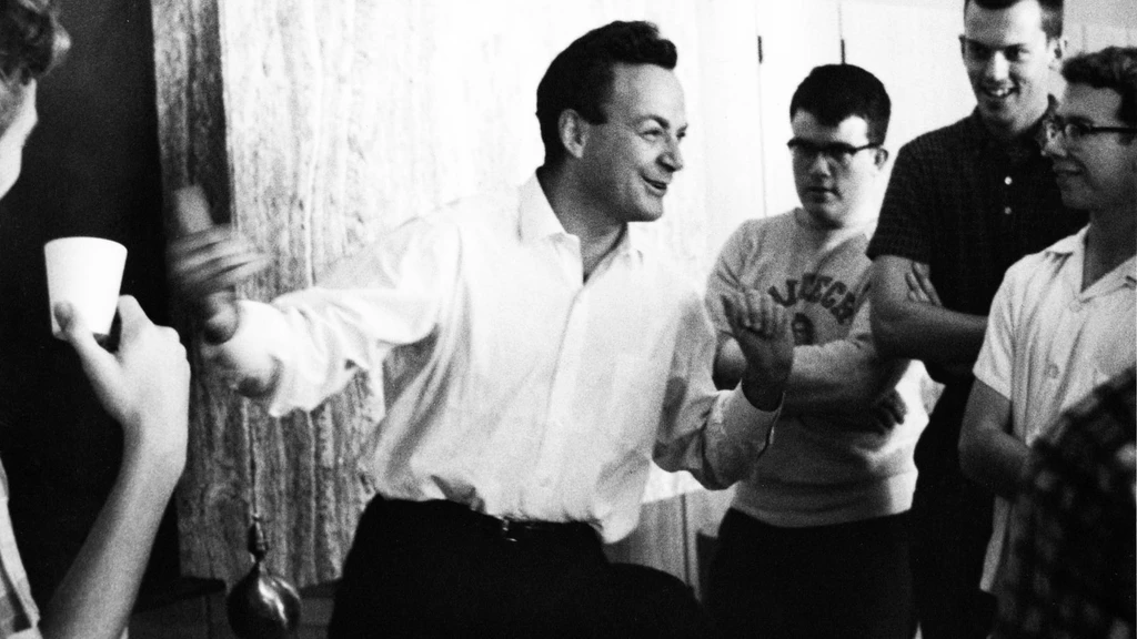 Ричард Фейнман на встрече за кофе в Winnett Center, Caltech, июнь 1964; фотограф Кент Макколли, архив Caltech 1.10-75
